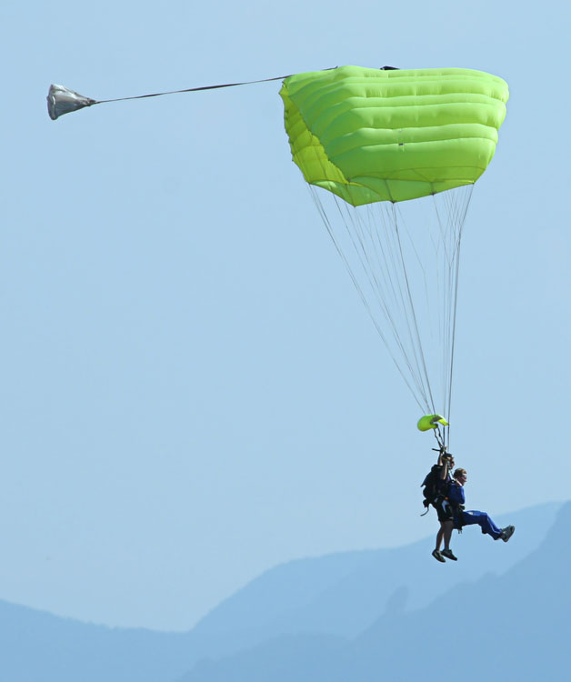 paragliding in Boulder